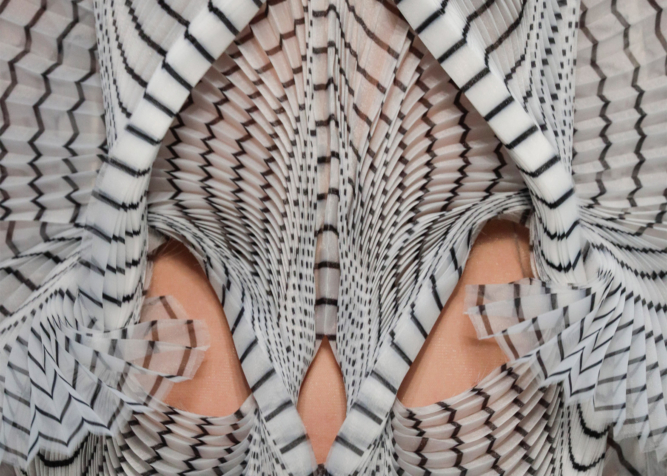 Materiaal Iris van Herpen